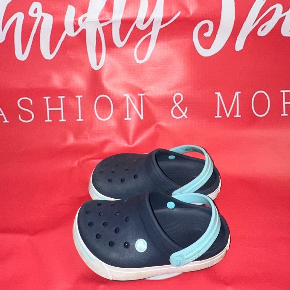 Crocs - Picture 4 of 5